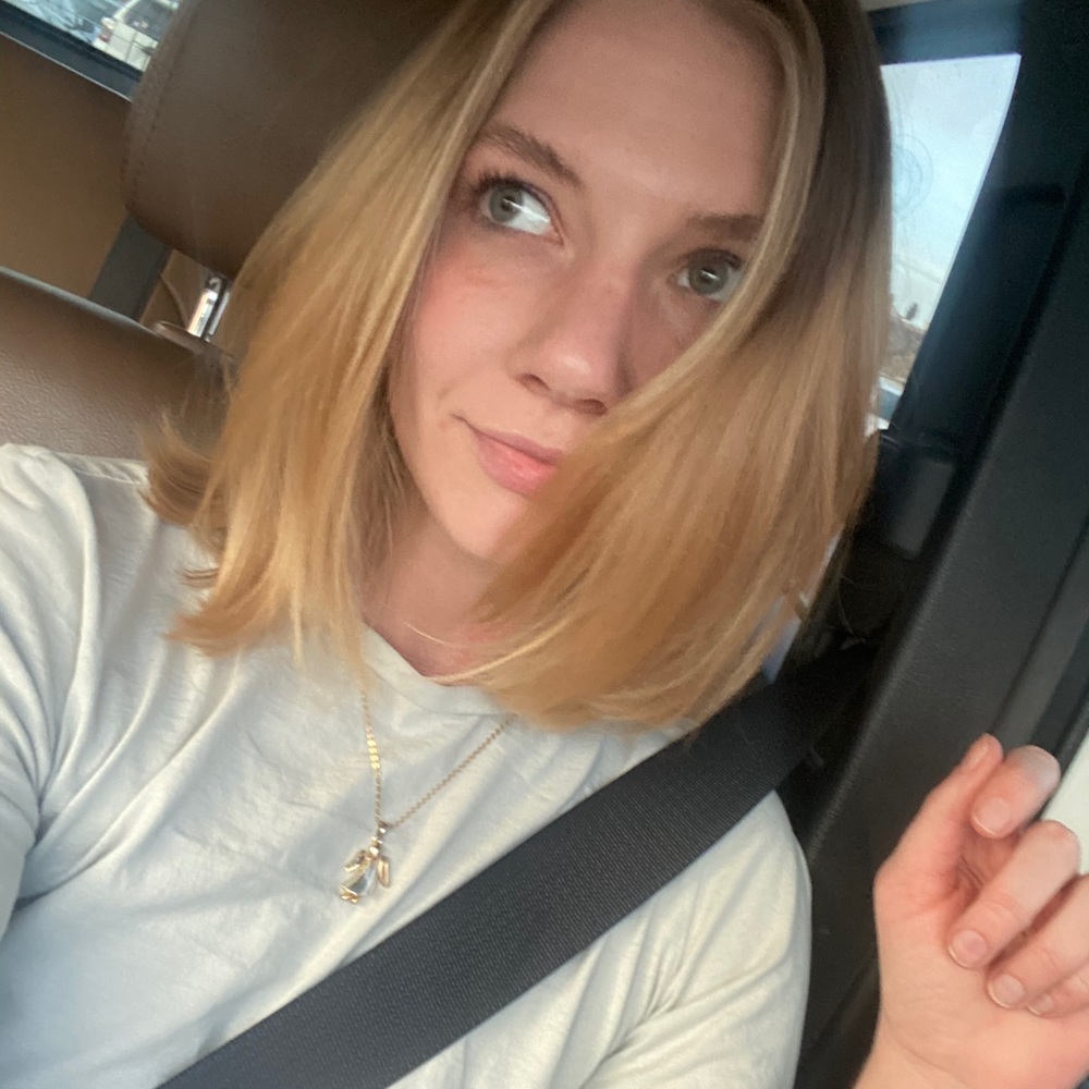 Meet your Posher, Sariah